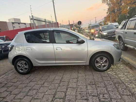 RENAULT SANDERO 1.0 12V SCE FLEX VIBE MANUAL RENAULT SANDERO 1.0 12V SCE FLEX VIBE MANUAL